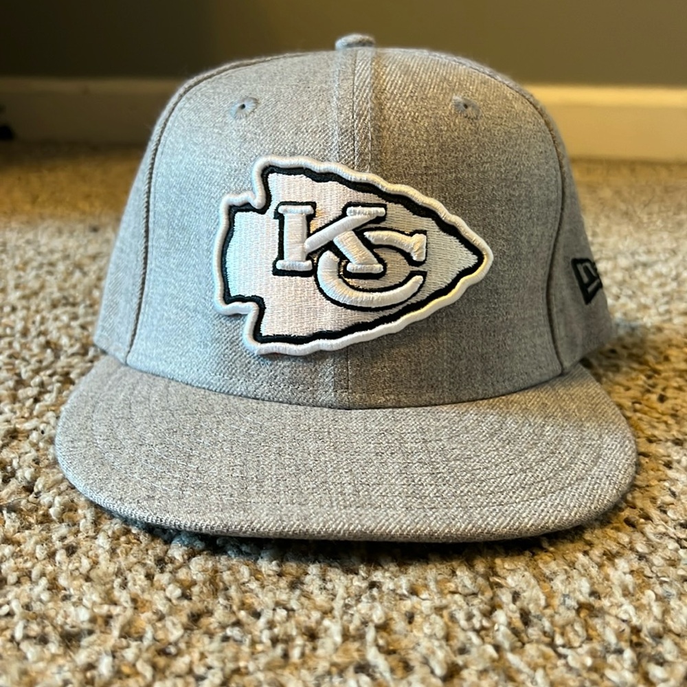 New Era Kansas City Chiefs Wool fitted hat 7 1/8.
